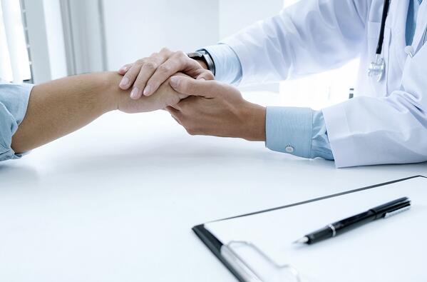 doc-hands